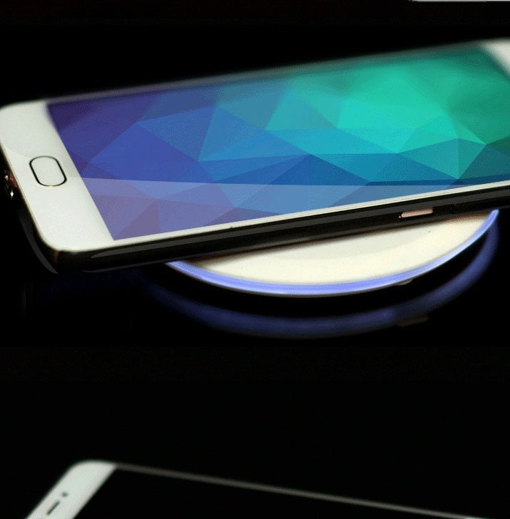 New wireless mobile phone charger ultra-thin wireless charger